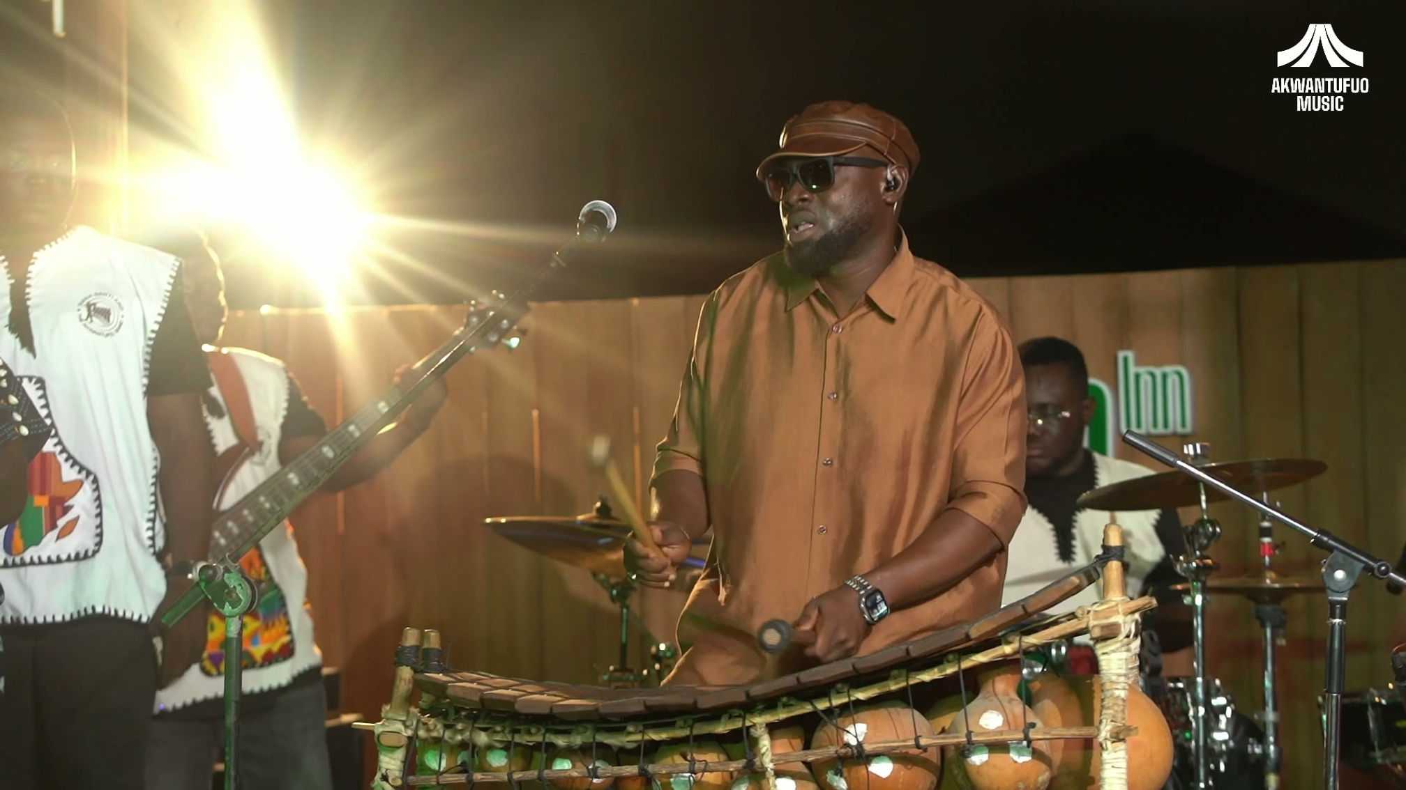 Nana Senti & The Akwantufuo Band - Live at Iguala Inn